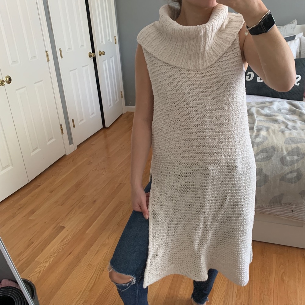 FREE PEOPLE SWEATER DRESS!!